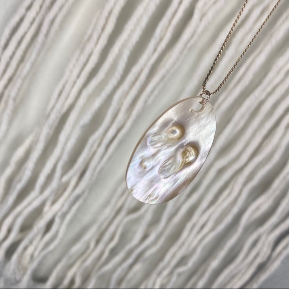 Stunning Blister Pearl Pendant Necklace - Picture 7 of 8